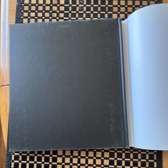 Italian Country Hideaways: Vacationing in Tuscany and Umbria's Most by Hurst - Picture 8 of 13